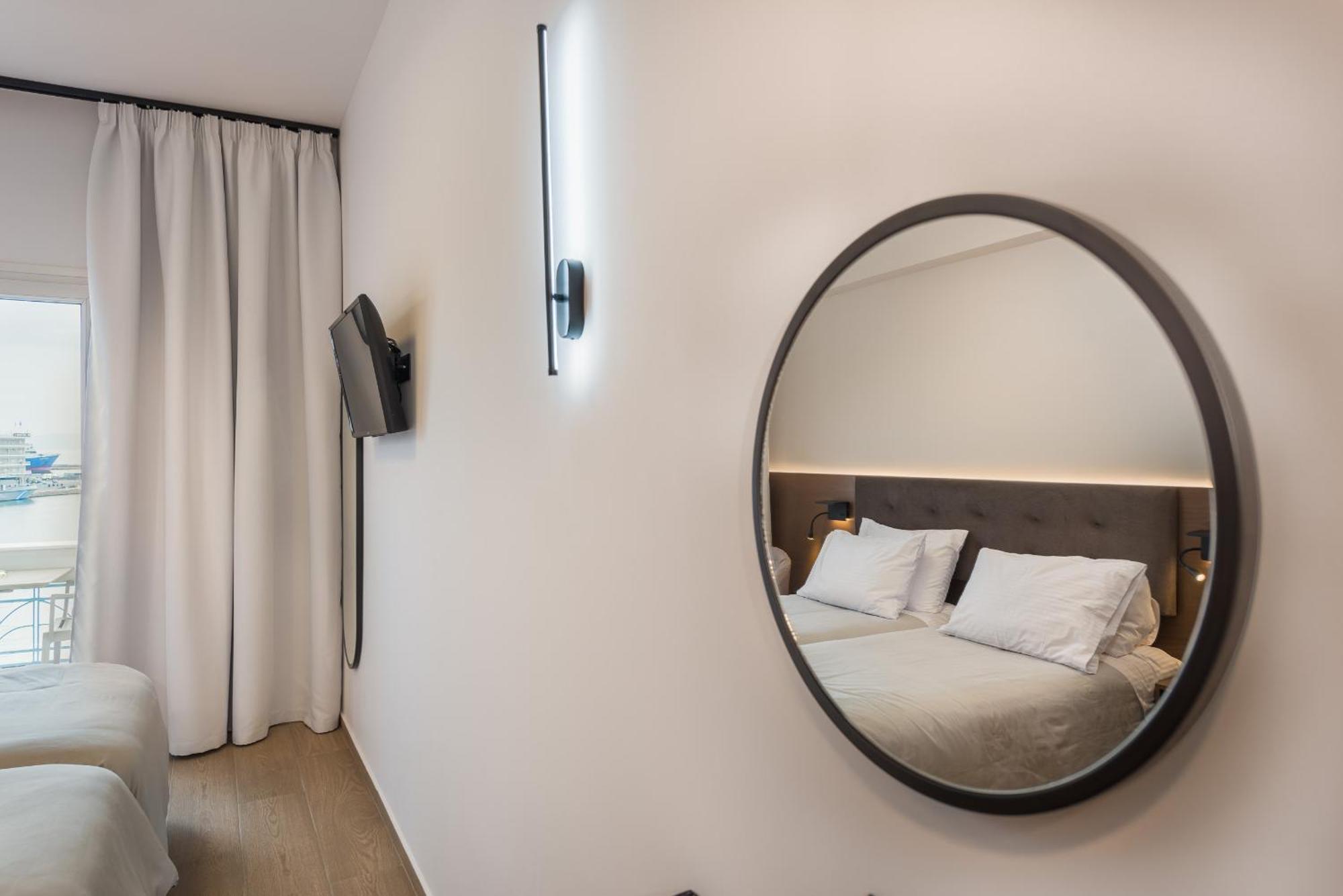 Lesvion Hotel Mytilíni Buitenkant foto