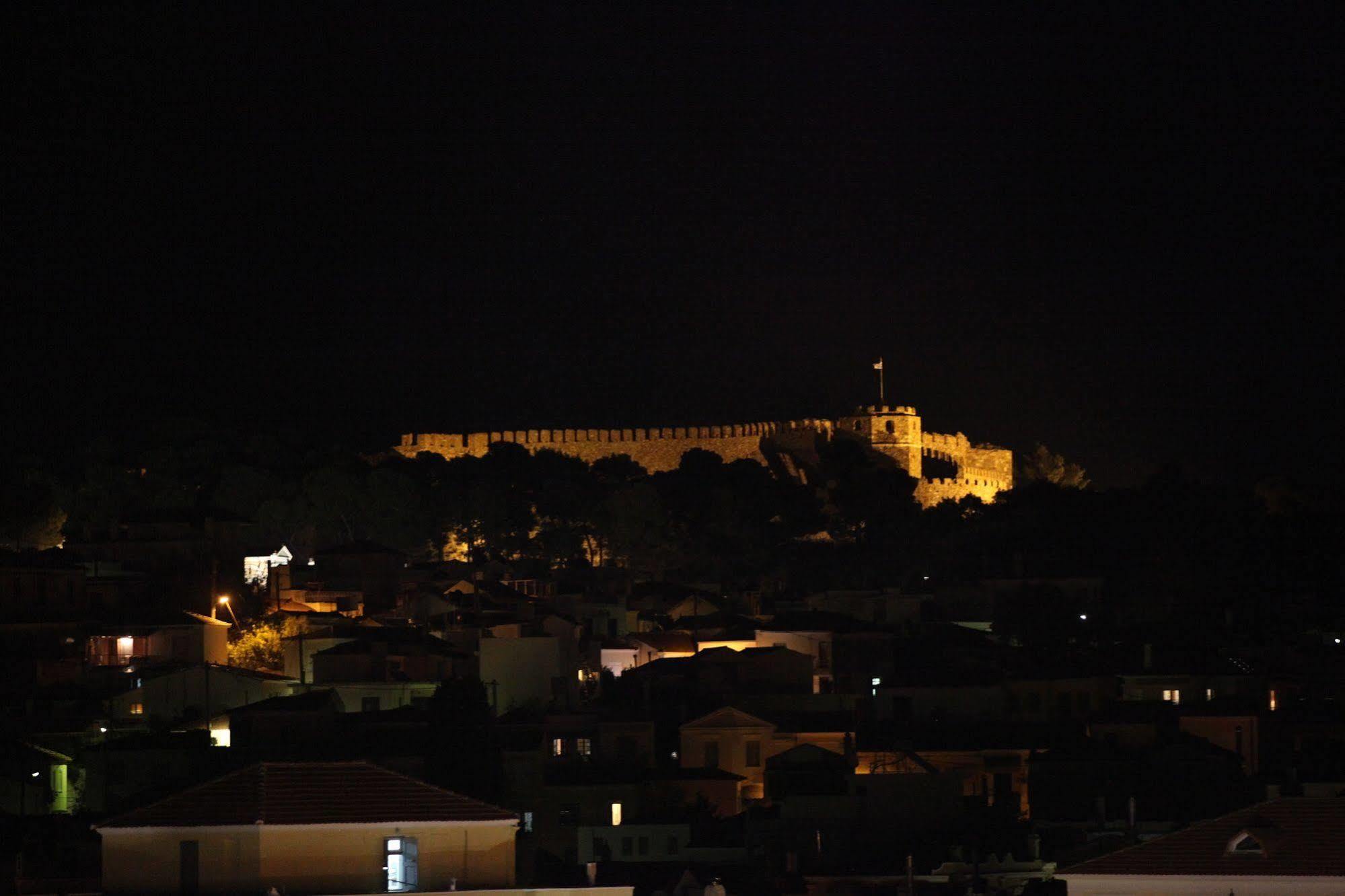 Lesvion Hotel Mytilíni Buitenkant foto